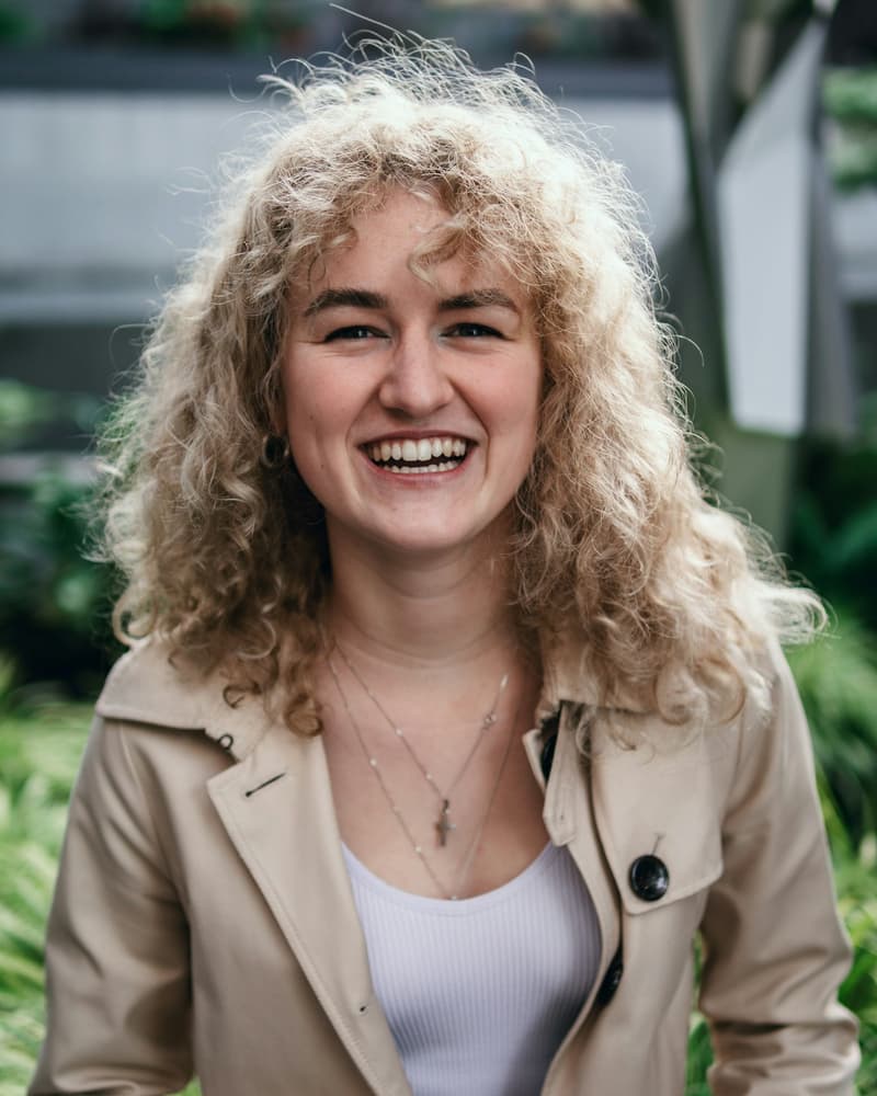 Maya Collins, real estate advisor — portrait