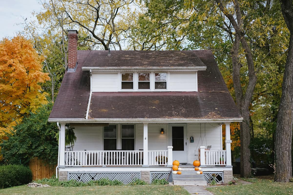 16 Chestnut Hill Road, Hillcrest