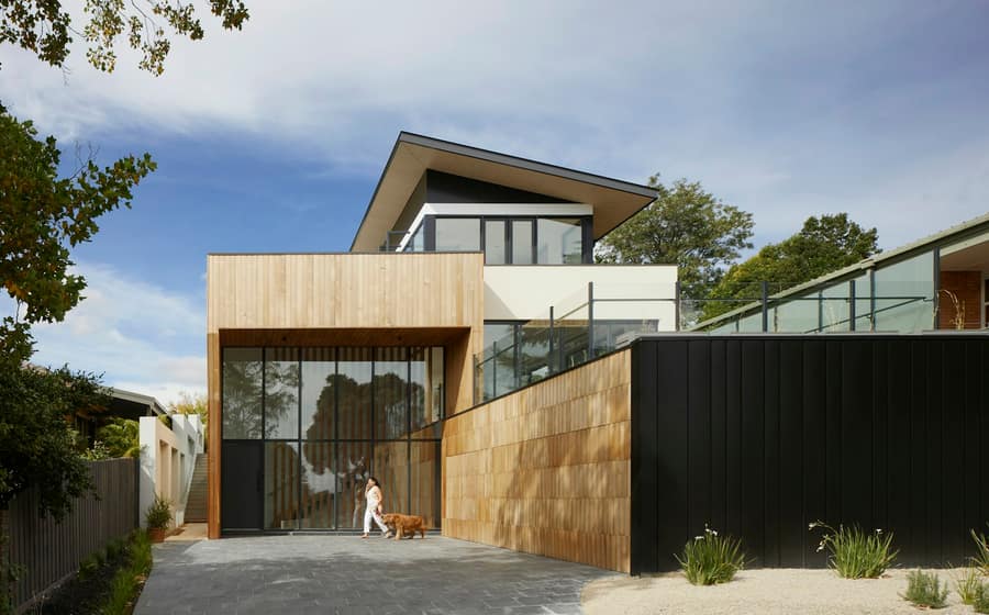 Modern infill home in Riverside