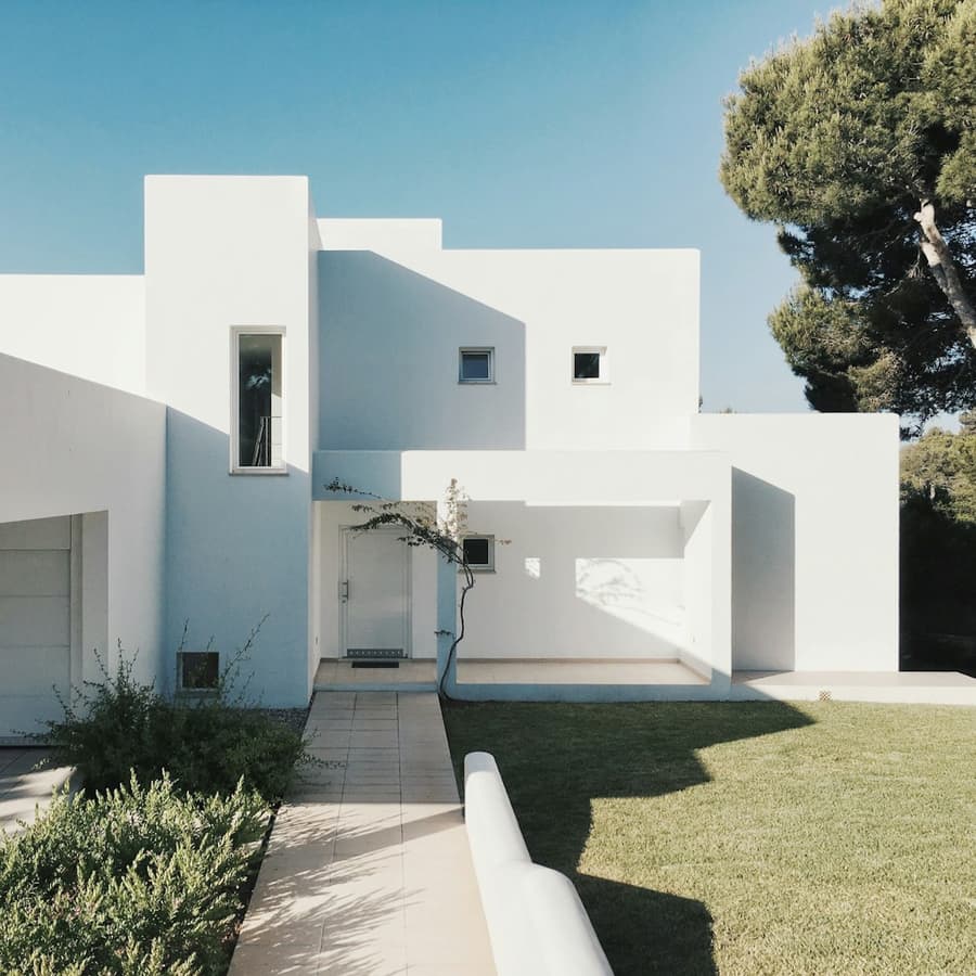 Hillcrest modern white home